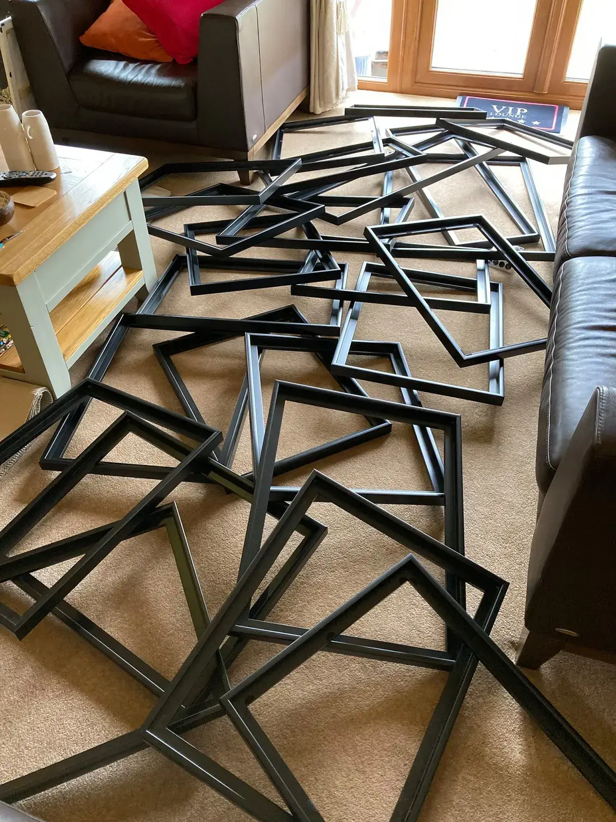 Behind the scenes -painting frames delivery